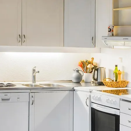 Дом отдыха Gorgeous In With Kitchen Melby