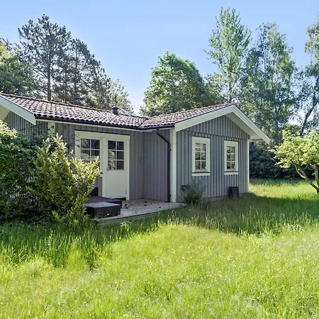 3 Bedroom Gorgeous In Ferienhaus