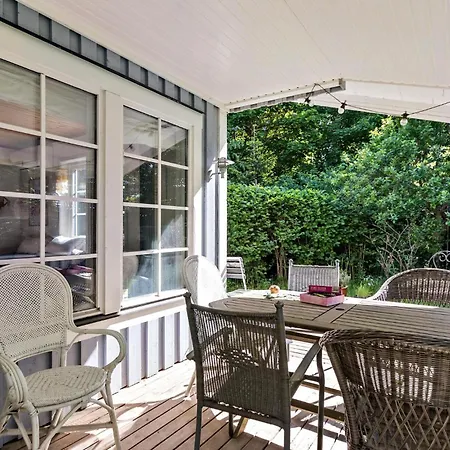 3 Bedroom Gorgeous In Ferienhaus